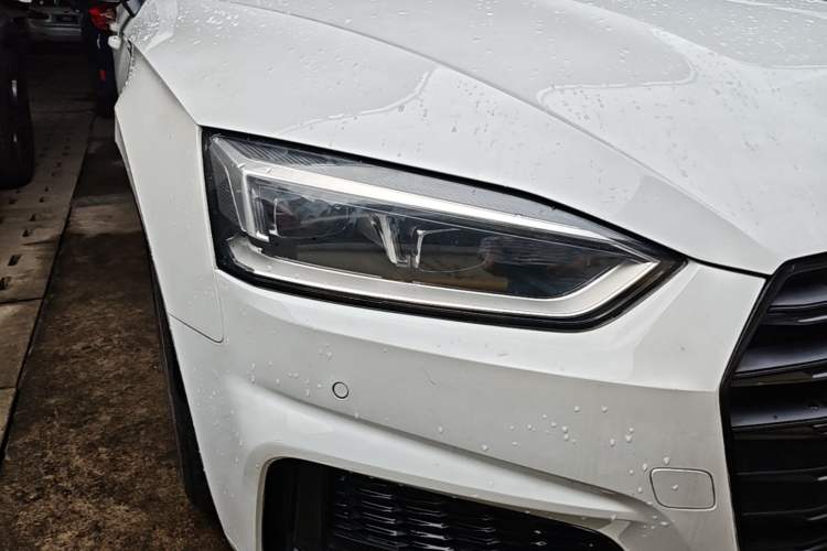 Used Audi A5 2019 Sportback 40 TFSI Fashion Model Right Front Headlight