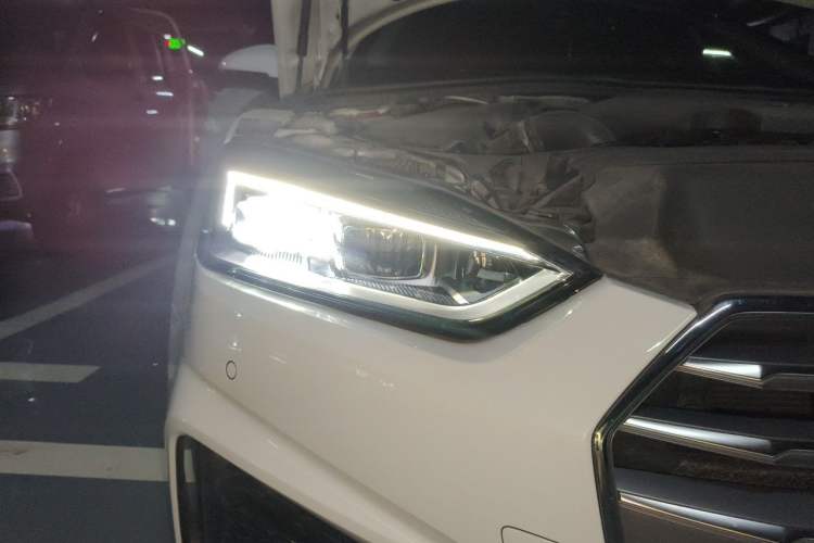 Used Audi A5 2019 Sportback 40 TFSI Fashion Model Right Front Headlight