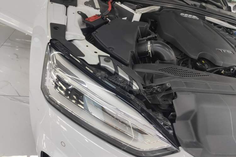 Used Audi A5 2019 Coupe 40 TFSI Fashion Edition China V Emission Standard Right Front Headlight
