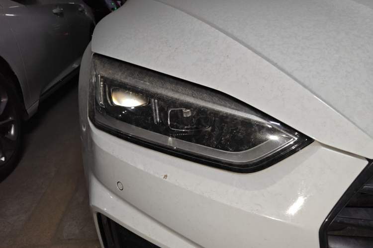 Used Audi A5 2019 Sportback 40 TFSI Fashion Model Right Front Headlight
