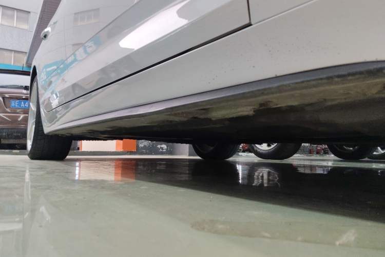 Used Audi A5 2019 Sportback 40 TFSI Fashion Model Right Side Sill