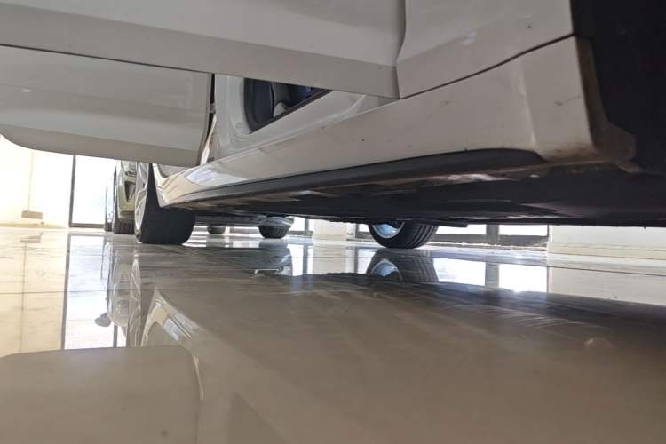 Used Audi A5 2019 Sportback 45 TFSI Fashion Model Right Side Sill