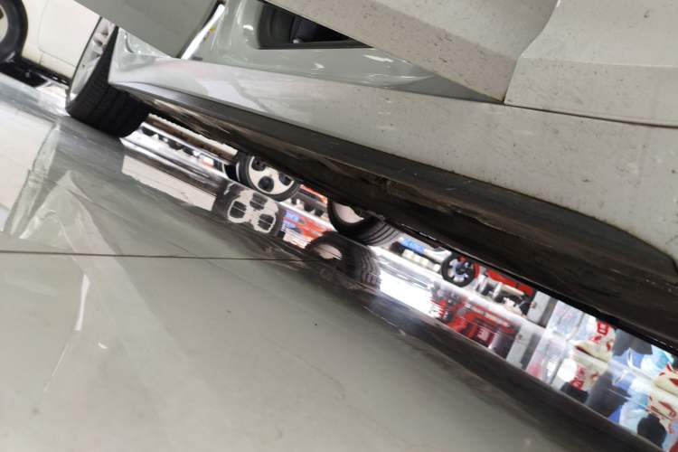 Used Audi A5 2019 Sportback 45 TFSI quattro Sport Model Right Side Sill