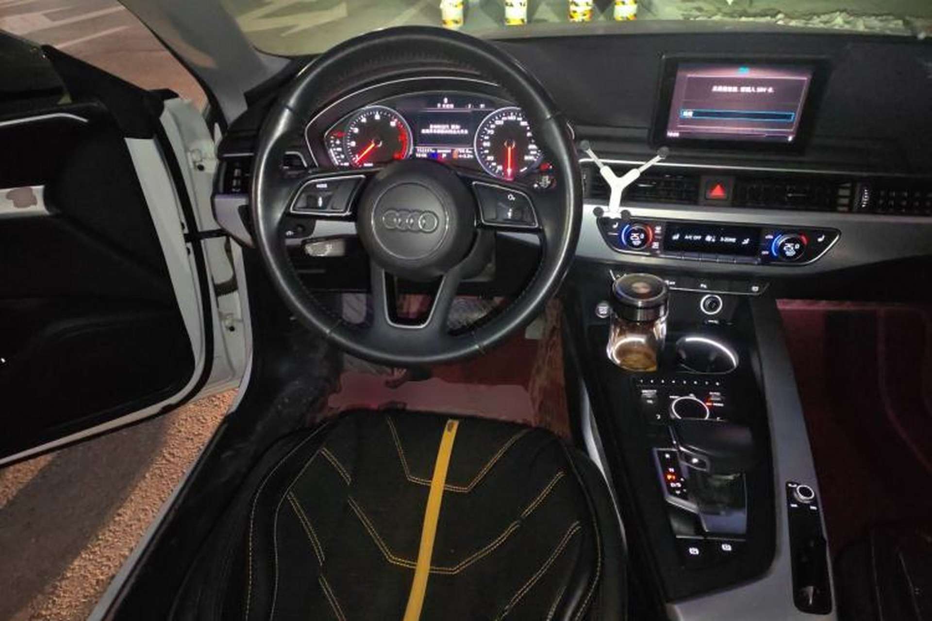 Used Audi A5 2019 Sportback 40 TFSI Fashion Model Steering Wheel