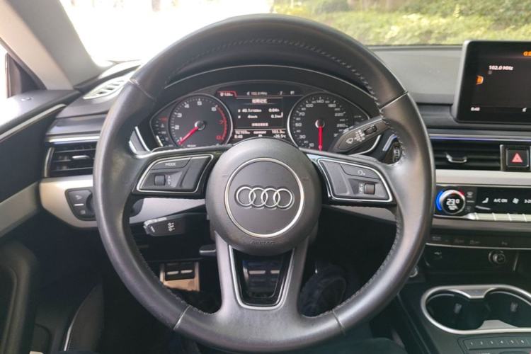 Used Audi A5 2019 Sportback 40 TFSI Fashion Model Steering Wheel