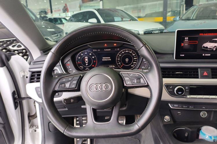 Used Audi A5 2019 Sportback 45 TFSI quattro Sport Model Steering Wheel
