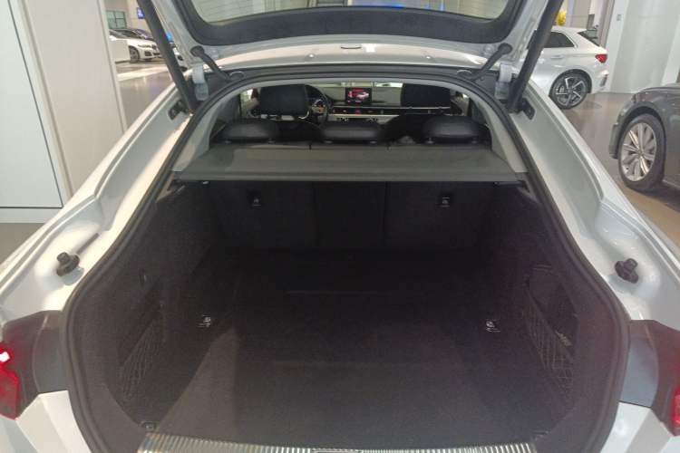 Used Audi A5 2019 Sportback 40 TFSI Fashion Model Trunk