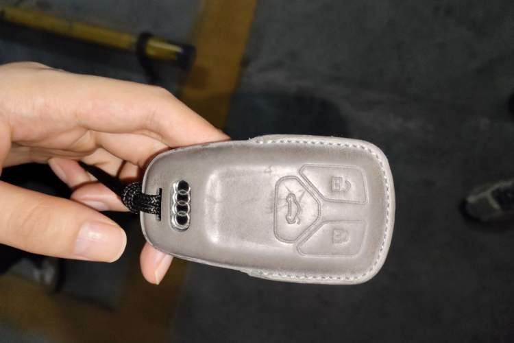 Used Audi A5 2019 Sportback 40 TFSI Fashion Model Vehicle Key