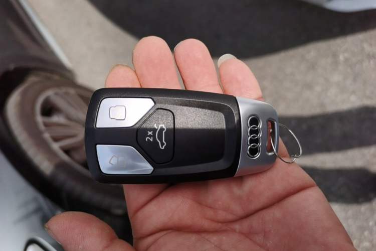 Used Audi A5 2019 Sportback 40 TFSI Fashion Model Vehicle Key