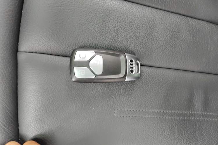 Used Audi A5 2019 Sportback 40 TFSI Fashion Model Vehicle Key