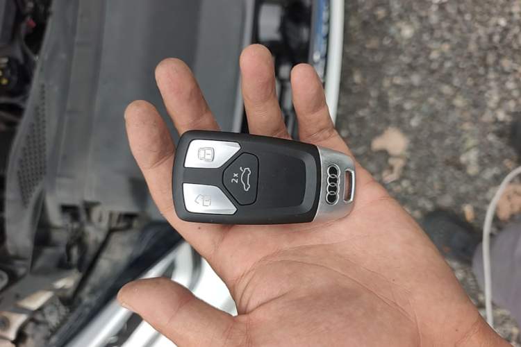 Used Audi A5 2019 Sportback 40 TFSI Fashion Model Vehicle Key