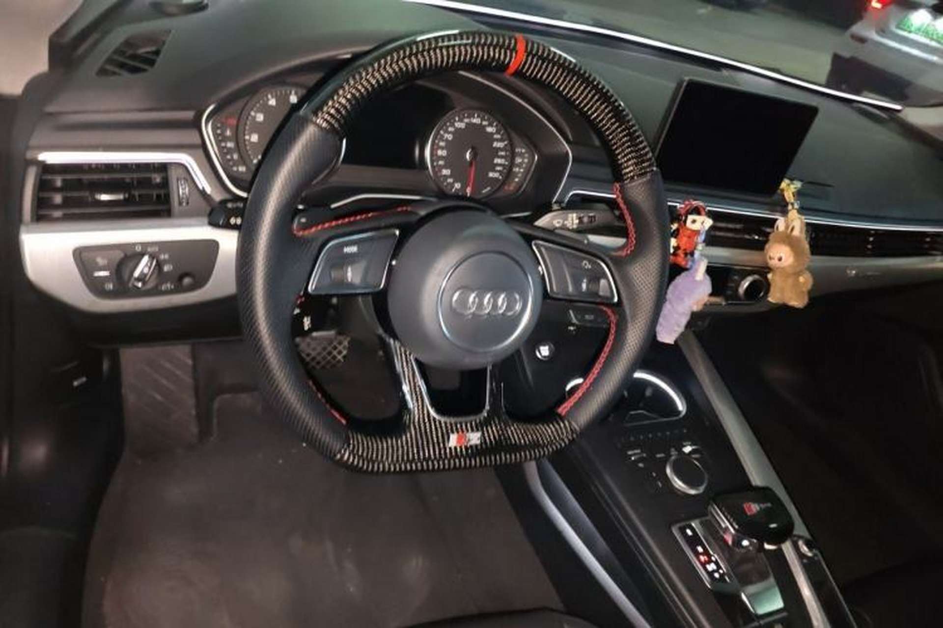 Used Audi A5 2020 Coupe 40 TFSI Fashion Edition China VI Emission Standard Steering Wheel