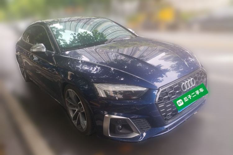 Used Audi A5 2020 Coupe 40 TFSI Fashion Edition China VI Emission Standard Front Right 45 Deg