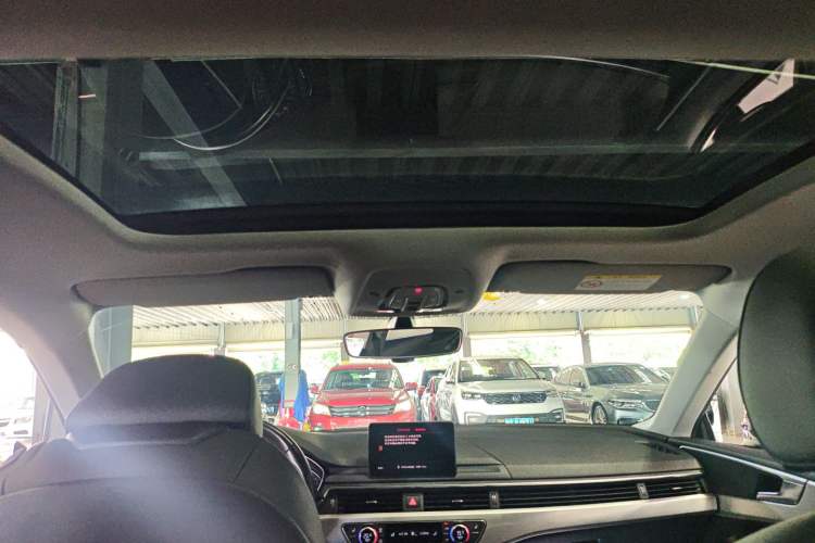 Used Audi A5 2020 Coupe 40 TFSI Fashion Edition China VI Emission Standard Headliner