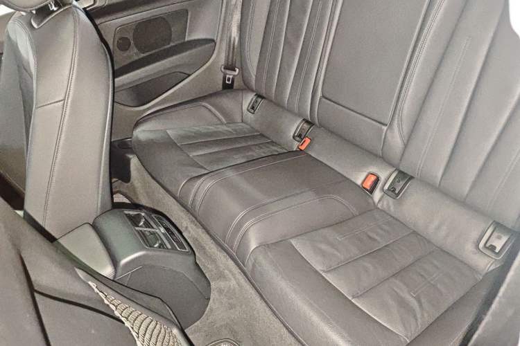 Used Audi A5 2020 Coupe 40 TFSI Fashion Edition China VI Emission Standard Left Rear Seat