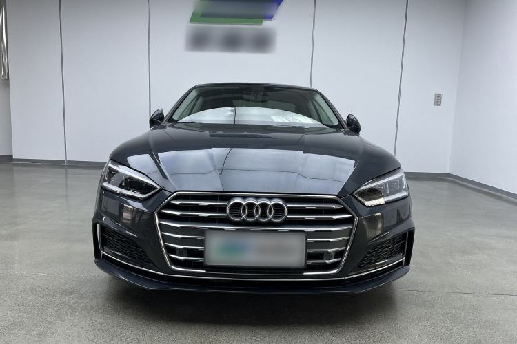 Used Audi A5 2020 Coupe 40 TFSI Fashion Edition China VI Emission Standard Exterior 1