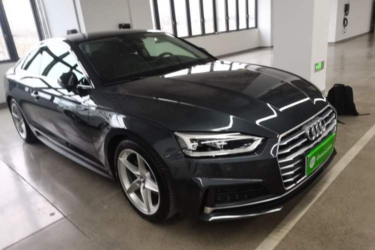 Used Audi A5 2020 Coupe 40 TFSI Fashion Edition China VI Emission Standard Front Right 45 Deg