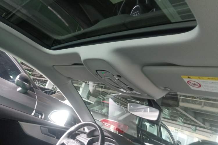 Used Audi A5 2020 Coupe 40 TFSI Fashion Edition China VI Emission Standard Headliner