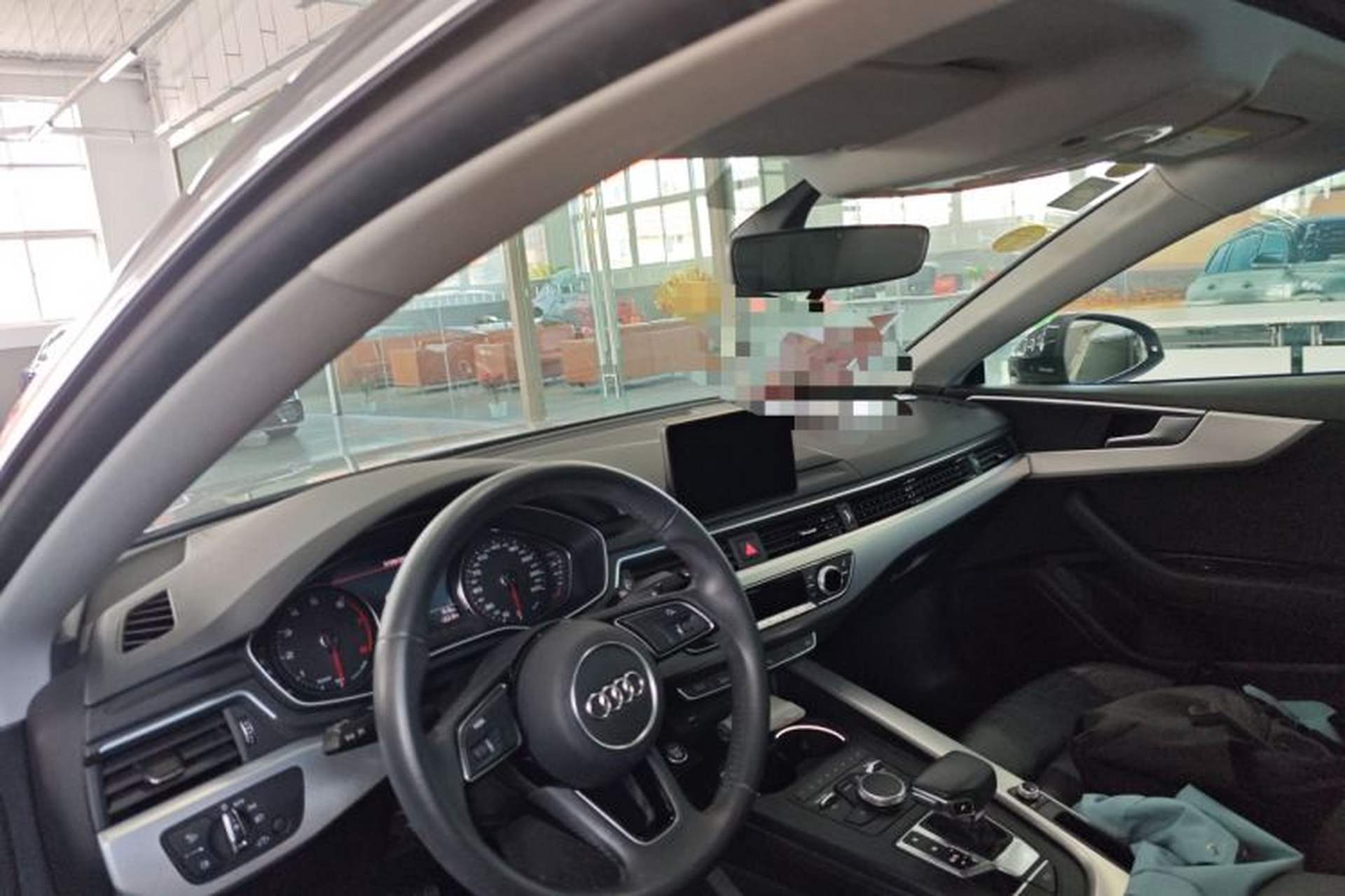 Used Audi A5 2020 Coupe 40 TFSI Fashion Edition China VI Emission Standard Headliner