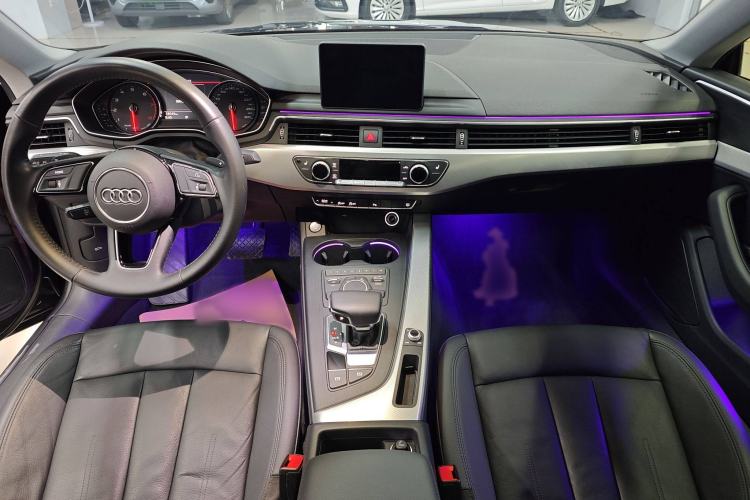 Used Audi A5 2020 Coupe 40 TFSI Fashion Edition China VI Emission Standard Interior 1