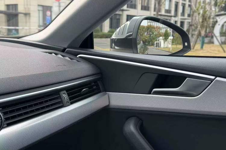 Used Audi A5 2020 Coupe 40 TFSI Fashion Edition China VI Emission Standard Interior 7