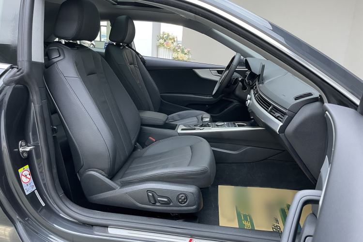 Used Audi A5 2020 Coupe 40 TFSI Fashion Edition China VI Emission Standard Interior 8