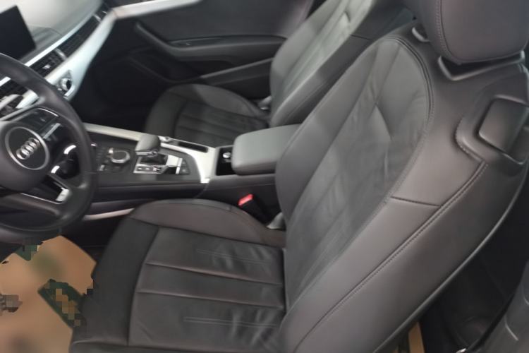 Used Audi A5 2020 Coupe 40 TFSI Fashion Edition China VI Emission Standard Left Front Seat