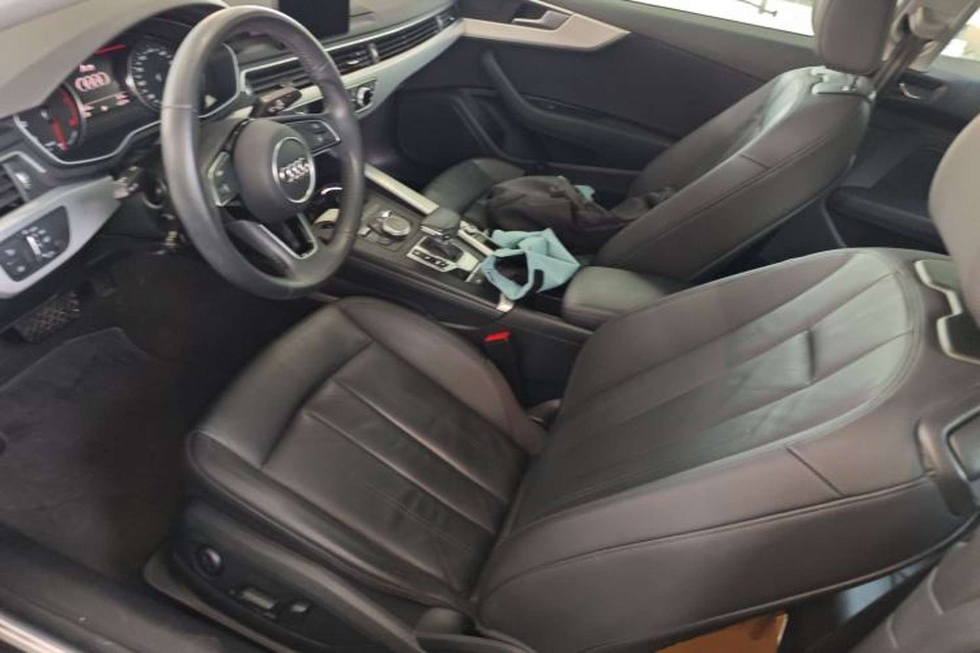 Used Audi A5 2020 Coupe 40 TFSI Fashion Edition China VI Emission Standard Left Front Seat