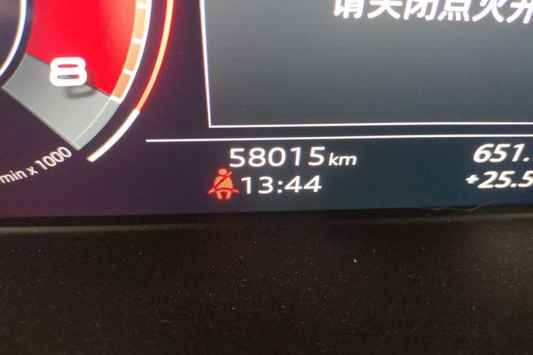 Used Audi A5 2020 Coupe 40 TFSI Fashion Edition China VI Emission Standard Odometer Close Up