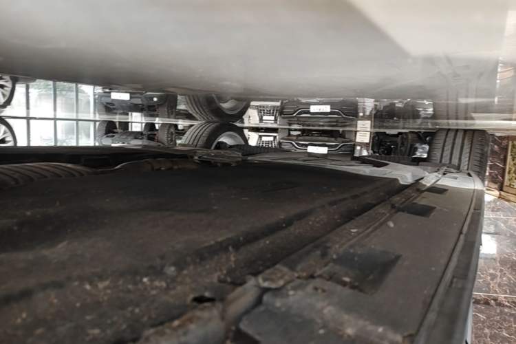 Used Audi A5 2020 Coupe 40 TFSI Fashion Edition China VI Emission Standard Right Side Sill