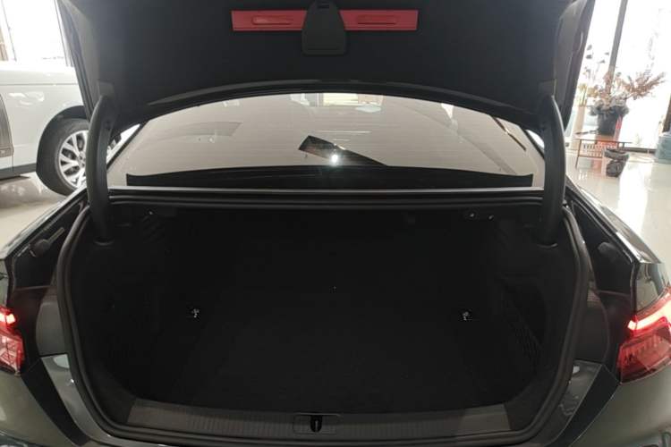 Used Audi A5 2020 Coupe 40 TFSI Fashion Edition China VI Emission Standard Trunk