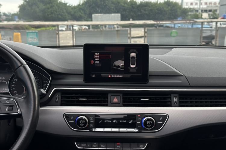 Used Audi A5 2020 Cabriolet 40 TFSI Fashion Edition China VI Emission Standard Audio And AC Panel