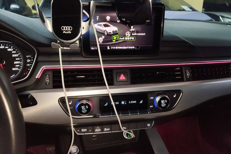Used Audi A5 2020 Coupe 40 TFSI Fashion Edition China VI Emission Standard Audio And AC Panel