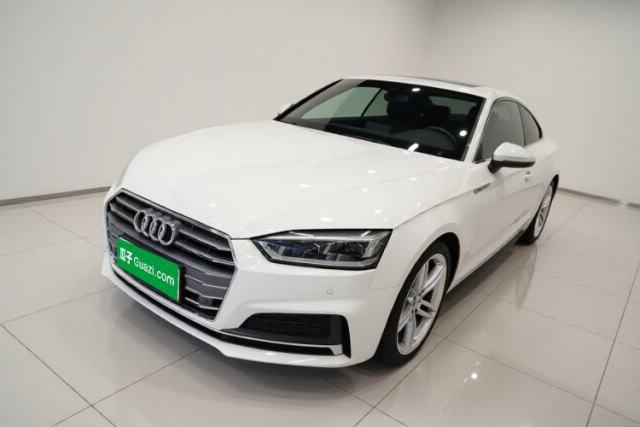 Ojetý Audi A5 2020 Cabriolet 40 TFSI Fashion Edition China VI Emission Standard