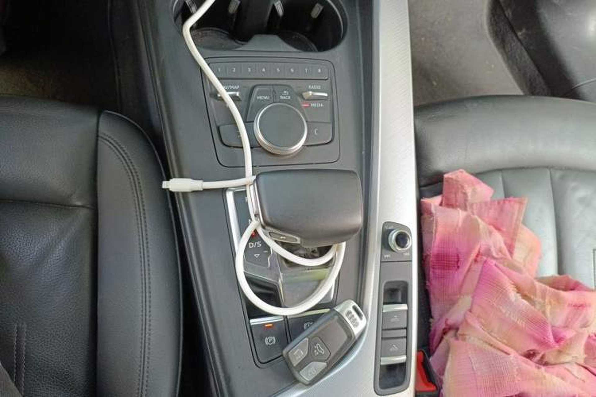 Used Audi A5 2020 Cabriolet 40 TFSI Fashion Edition China VI Emission Standard Gear Lever