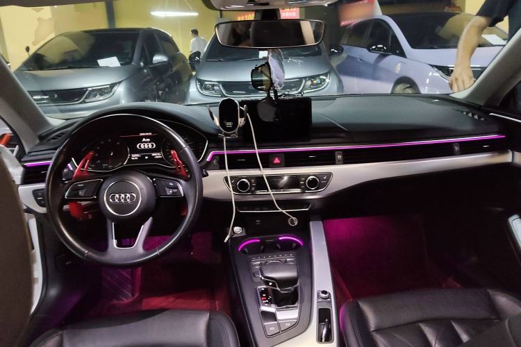 Used Audi A5 2020 Coupe 40 TFSI Fashion Edition China VI Emission Standard Interior 2
