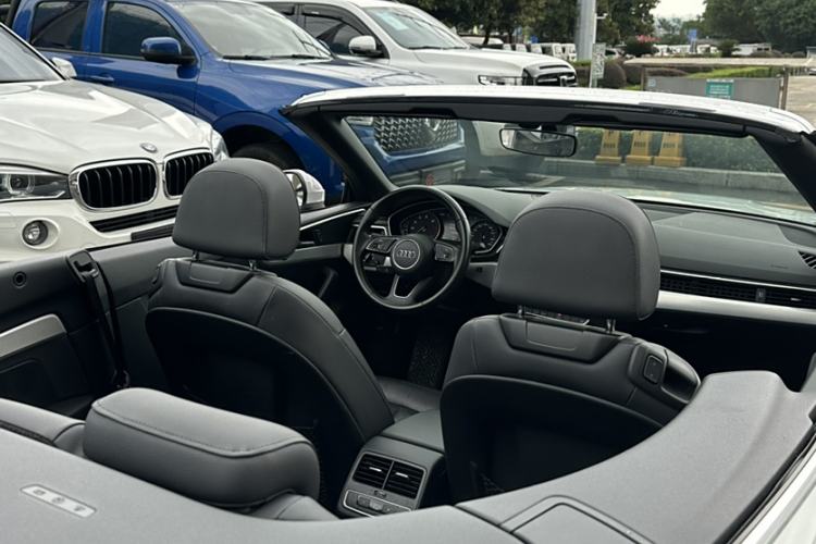 Used Audi A5 2020 Cabriolet 40 TFSI Fashion Edition China VI Emission Standard Interior 6