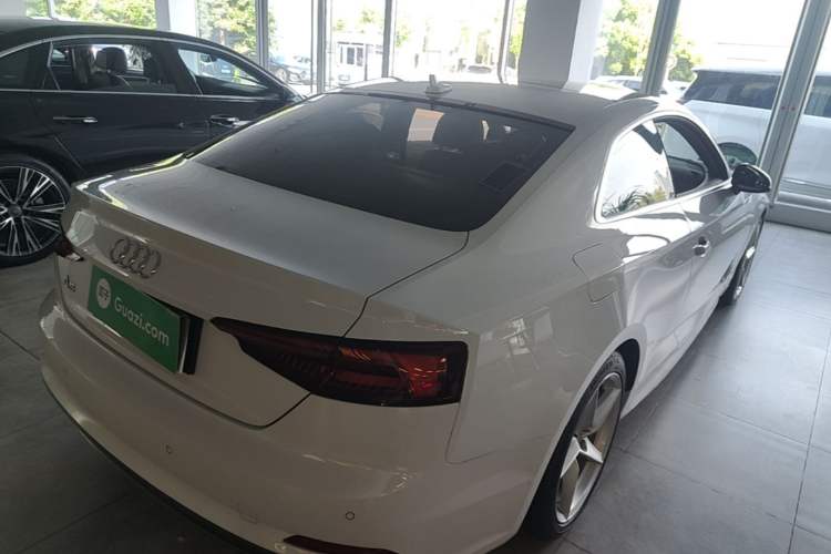 Used Audi A5 2020 Coupe 40 TFSI Fashion Edition China VI Emission Standard Rear Right 45 Deg