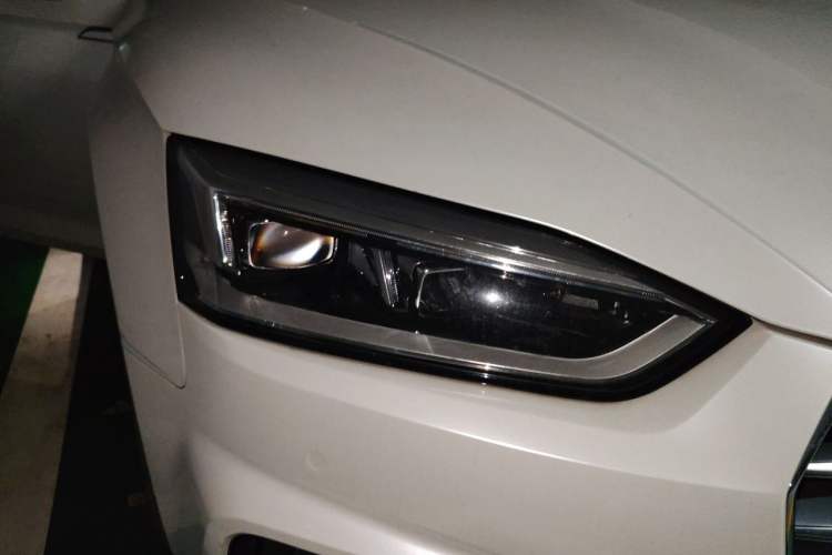 Used Audi A5 2020 Cabriolet 40 TFSI Fashion Edition China VI Emission Standard Right Front Headlight