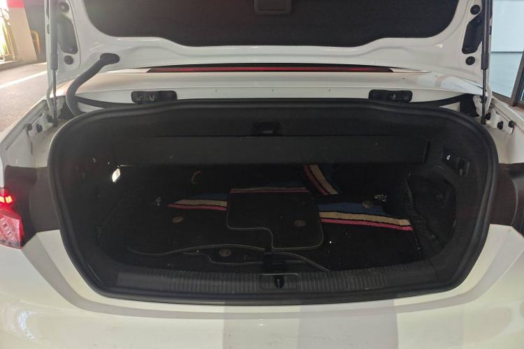 Used Audi A5 2020 Cabriolet 40 TFSI Fashion Edition China VI Emission Standard Trunk