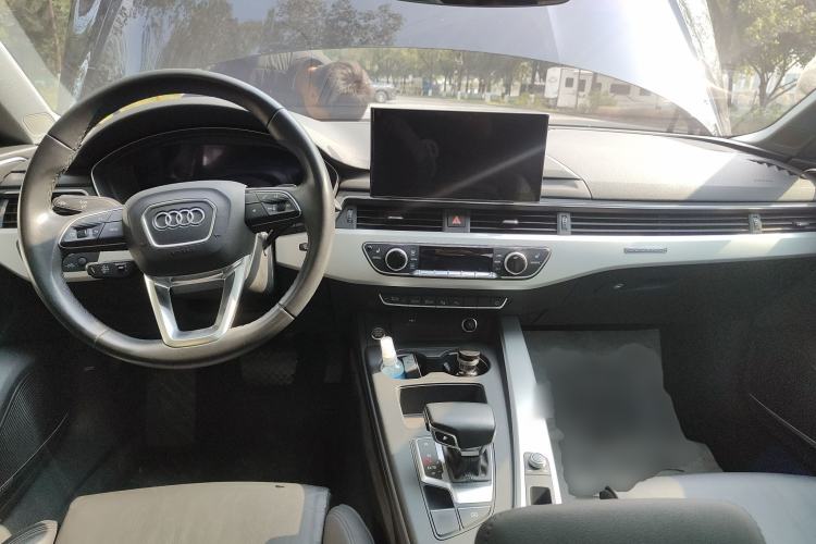 Used Audi A5 2021 Sportback 45 TFSI quattro Prestige Dynamic Edition Center Console