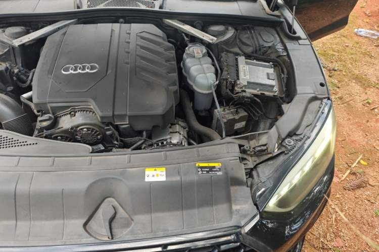 Used Audi A5 2021 Sportback 40 TFSI quattro Luxury Prestige Edition Engine Bay Left