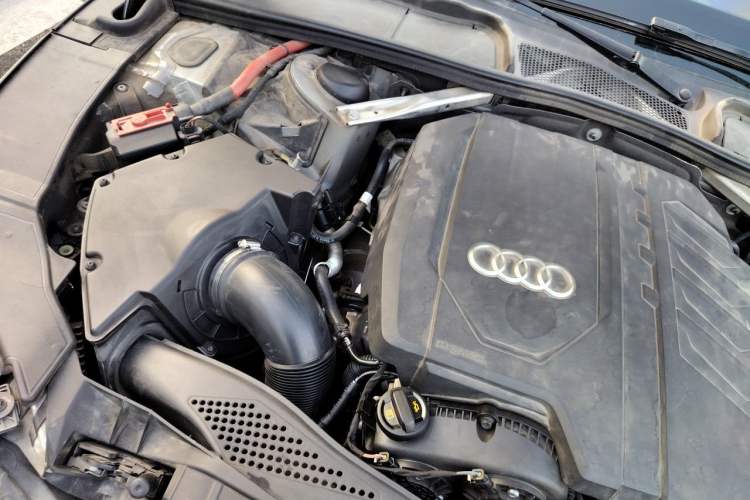 Used Audi A5 2021 Sportback 40 TFSI Stylish and Elegant Model Engine Bay Right