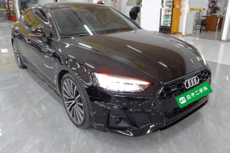 Used Audi A5 2021 Sportback 40 TFSI quattro Luxury Dynamic Model Front Right 45 Deg