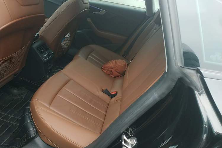 Used Audi A5 2021 Sportback 40 TFSI Fashionable and Dynamic Model Interior 4