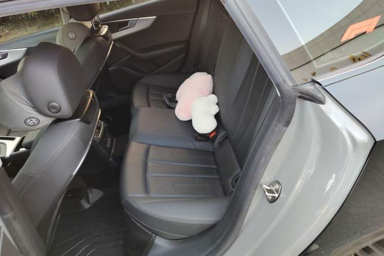 Used Audi A5 2021 Sportback 40 TFSI Stylish and Elegant Model Left Rear Seat