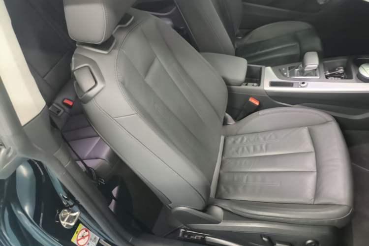 Used Audi A5 2021 Coupe 40 TFSI Fashionable and Dynamic Model Right Front Seat