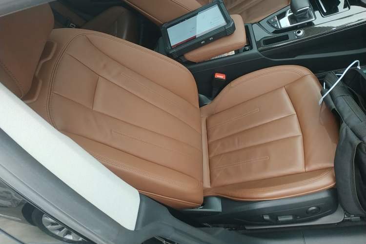Used Audi A5 2021 Sportback 40 TFSI Fashionable and Dynamic Model Right Front Seat
