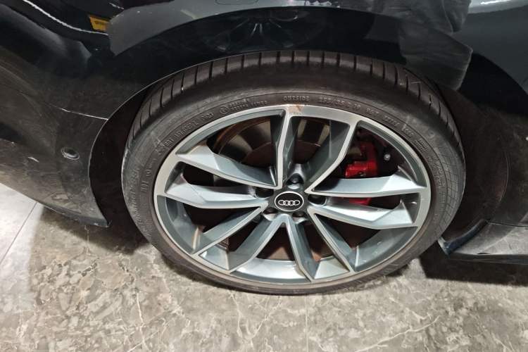 Used Audi A5 2021 Sportback 45 TFSI quattro Prestige Dynamic Edition Right Rear Wheel Hub