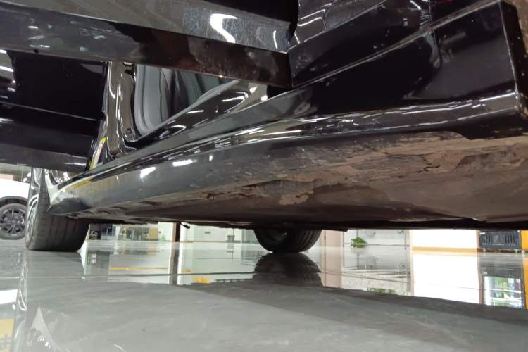 Used Audi A5 2021 Sportback 40 TFSI quattro Luxury Dynamic Model Right Side Sill
